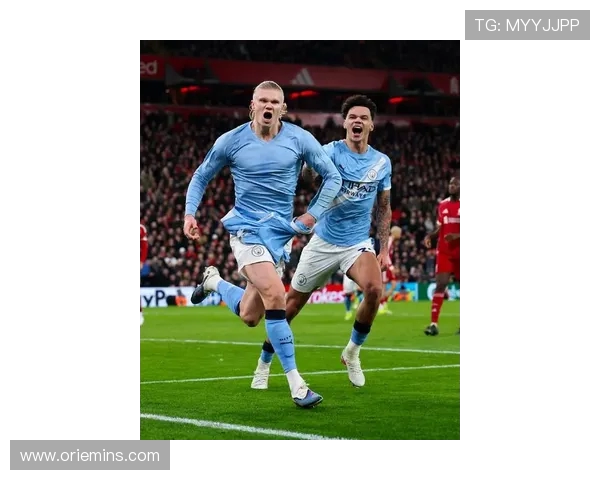 利物浦与曼城激战成平局球迷热议比赛精彩瞬间与战术分析