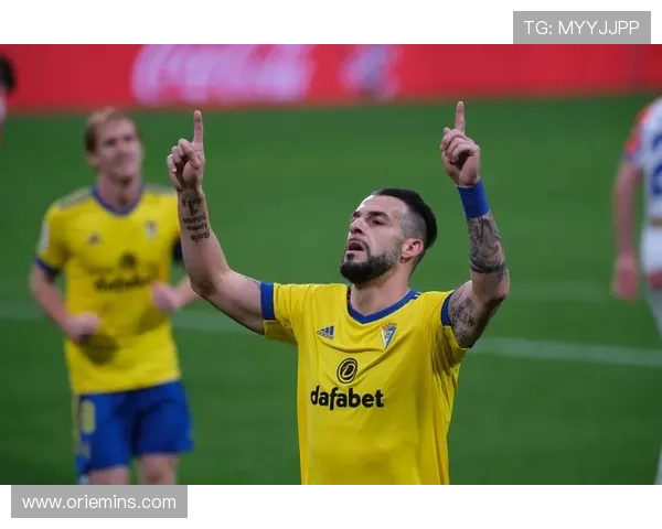 希洪主场迎战巴伦西亚双方争夺宝贵积分激战正酣